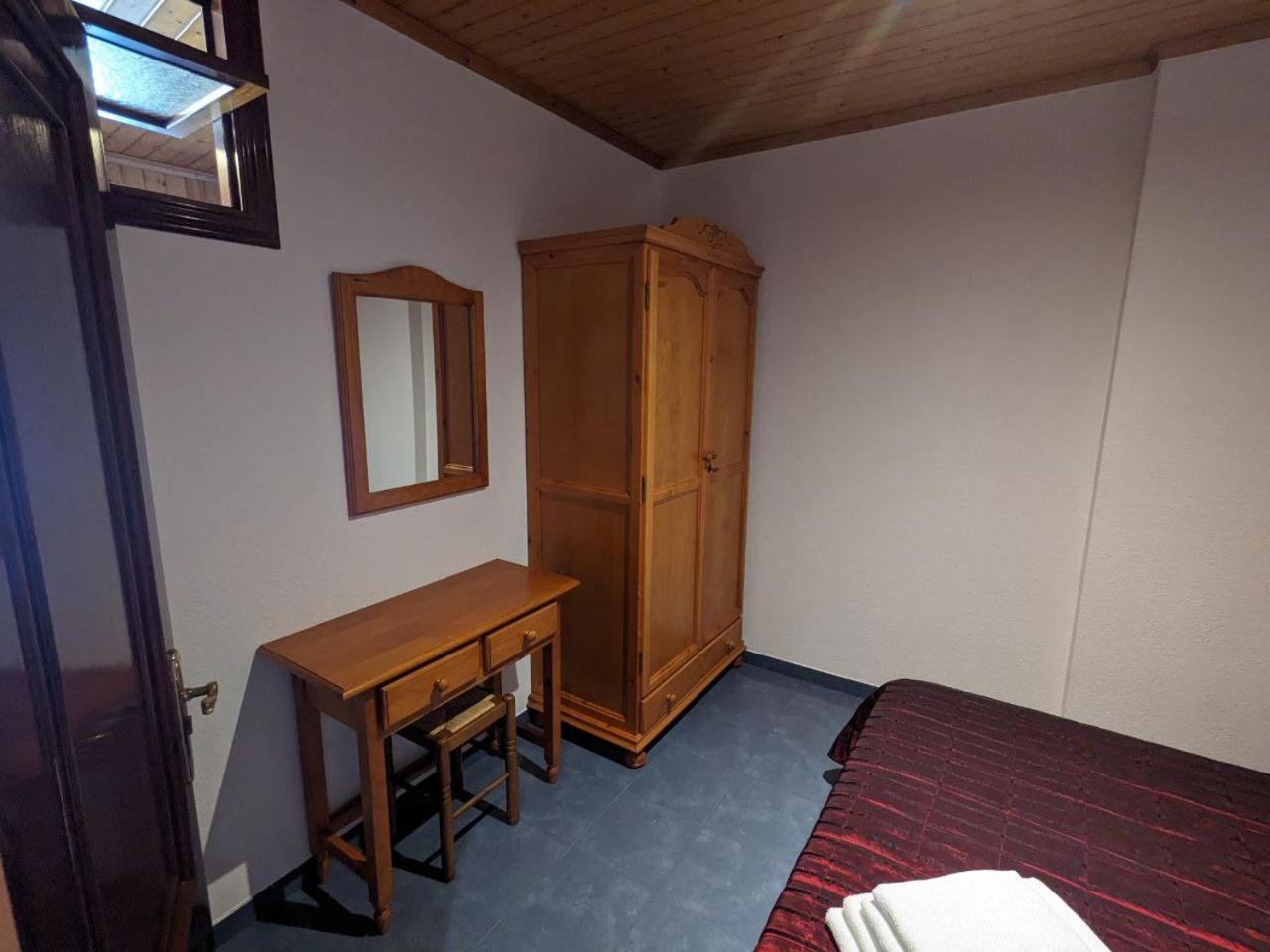 Hotel Vivienda Turistica Vacacional Maricarmen à Arou Extérieur photo
