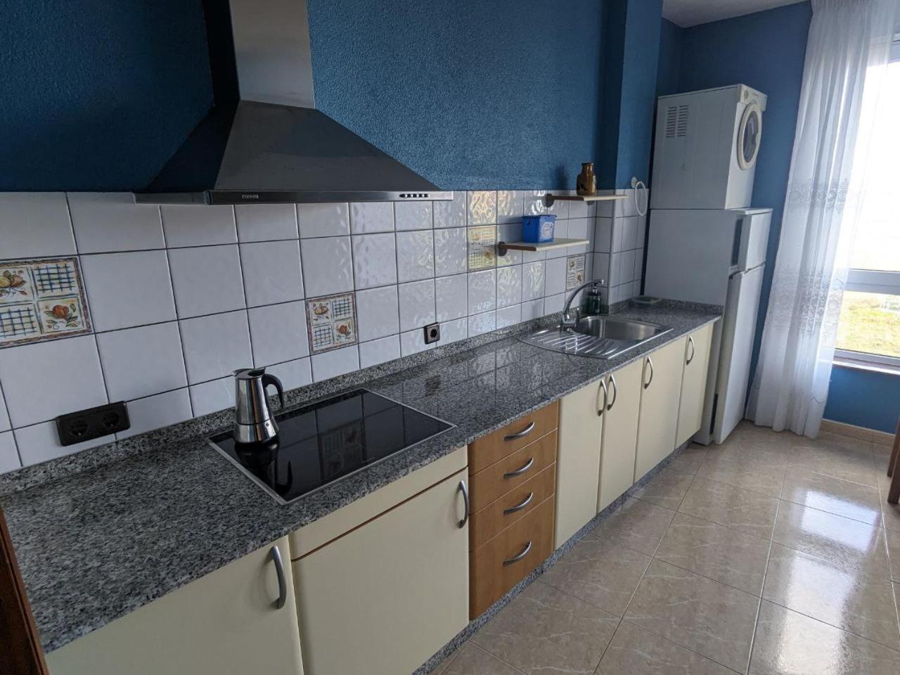 Hotel Vivienda Turistica Vacacional Maricarmen à Arou Extérieur photo