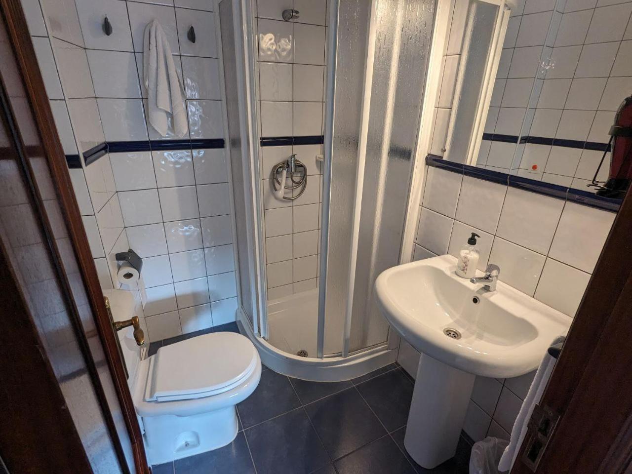 Hotel Vivienda Turistica Vacacional Maricarmen à Arou Extérieur photo